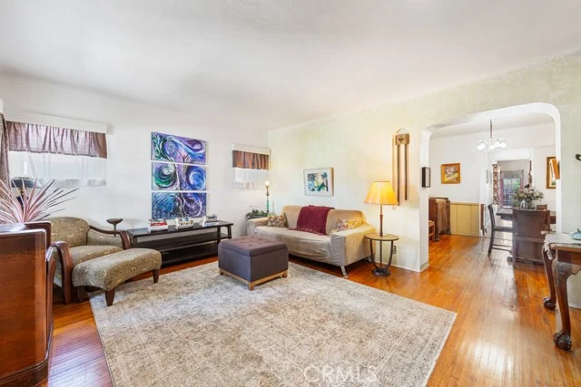 3730 Rose Avenue photo 2