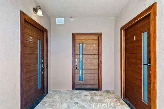136 N Rampart Boulevard photo 3