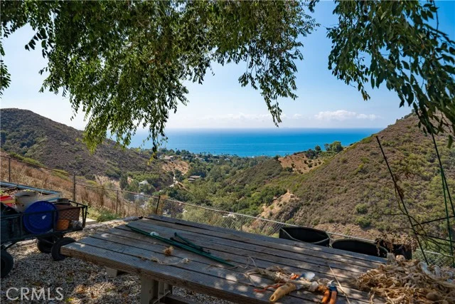 5767 latigo canyon Road photo 4