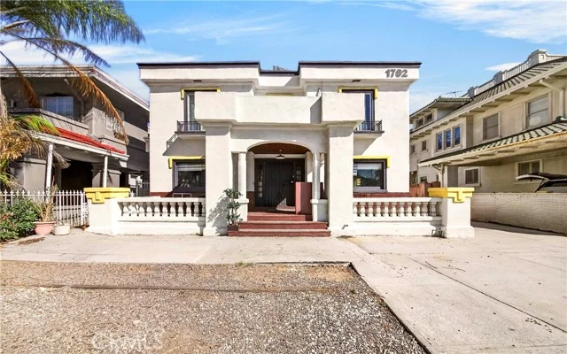 1762 Crenshaw, Los Angeles