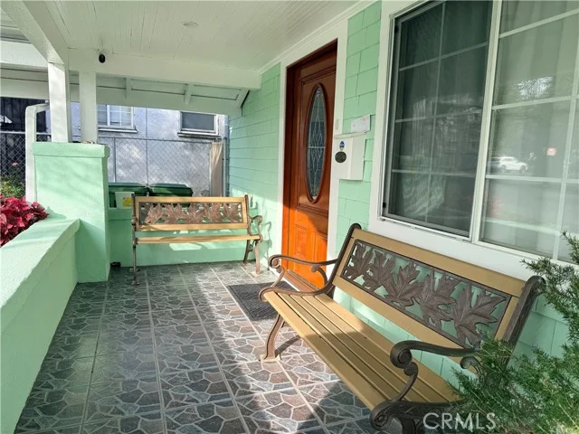2656 Cimarron Street photo 3