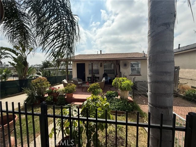 4252 Blanchard photo 3