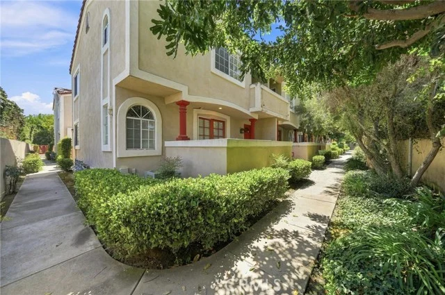 1665 E 68th #21, Long Beach