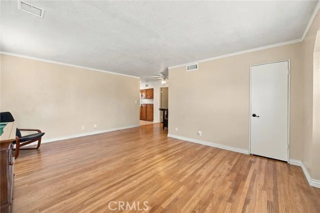 3544 Monica Avenue photo 4