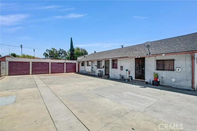 532 S La Verne photo 5
