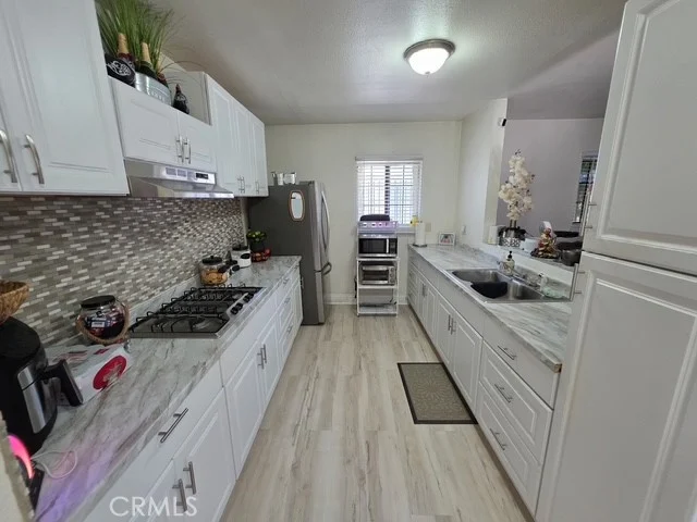 1458 Silver Lake Boulevard photo 4