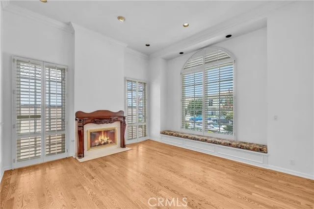 236 Belmont photo 5