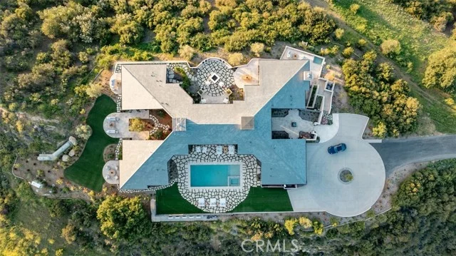 3121 Old Topanga Canyon Road photo 3