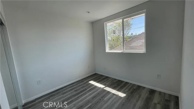 320 35th Street photo 4