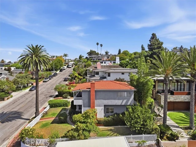 214 S Poinsettia Avenue photo 3