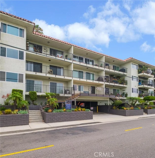 1720 Ardmore Avenue #224, Hermosa Beach