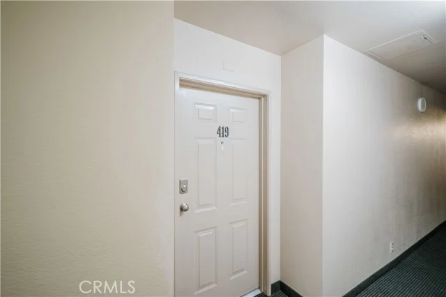 535 Magnolia #419 photo 2