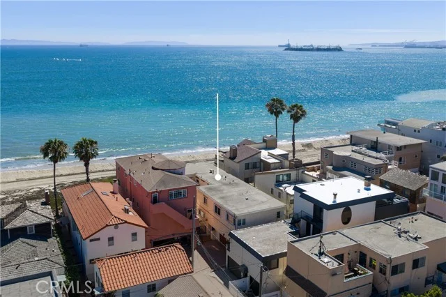 6911 E Seaside photo 2