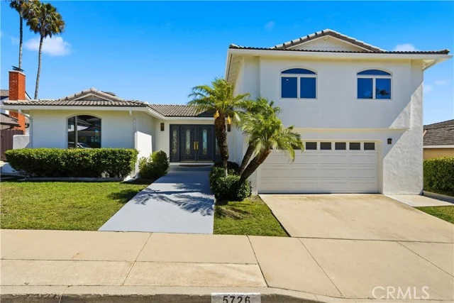 5726 Sunmist Drive photo 3