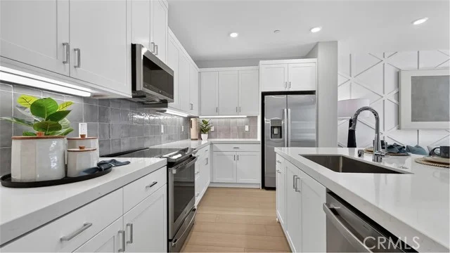 500 Park Drive #18 photo 2