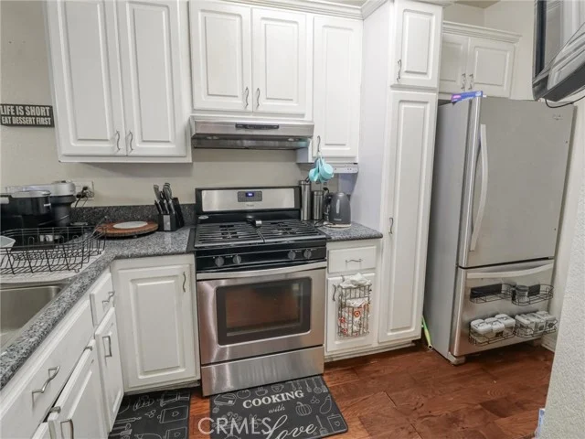 555 Maine Avenue #219 photo 5