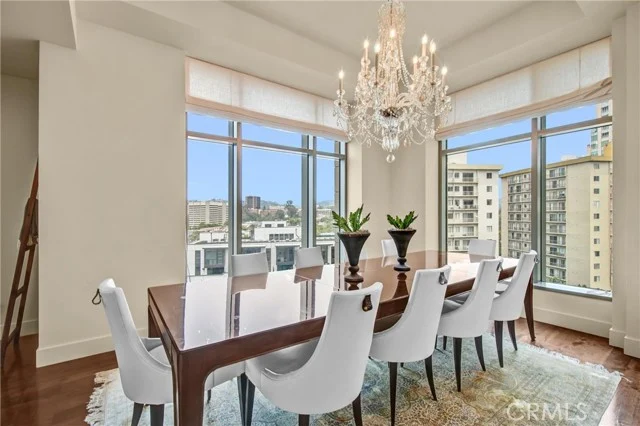 10776 Wilshire Boulevard #901 photo 2