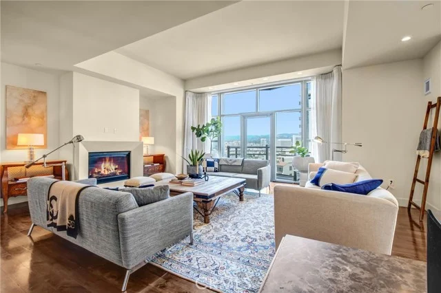 10776 Wilshire Boulevard #901 photo 5