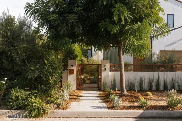 13218 Hesby Street photo 3