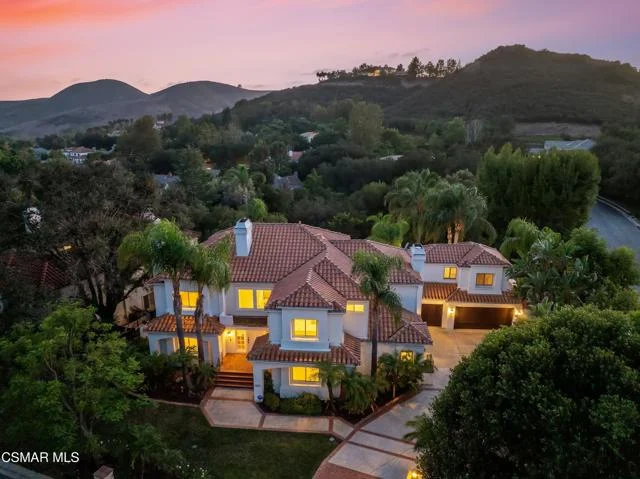 1565 Falling Star Avenue, Westlake Village
