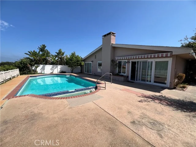 29129 Whites Point Drive photo 2