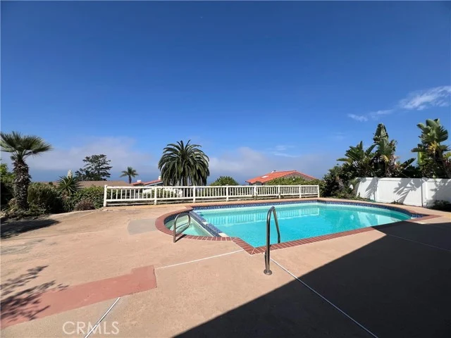 29129 Whites Point Drive photo 3