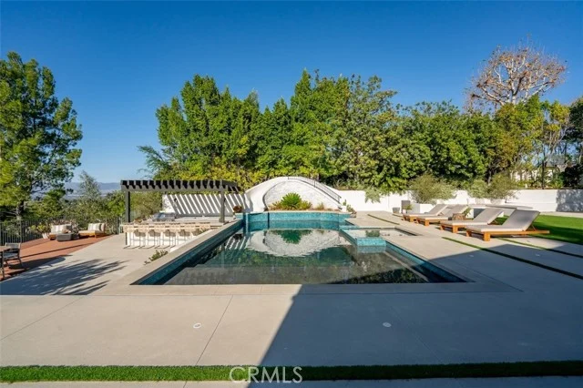 4017 Nogales photo 5