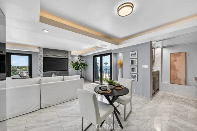 2601 E Ocean #807 photo 3
