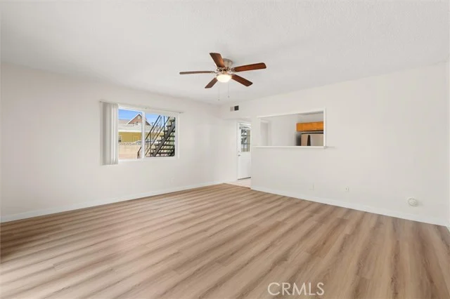 1467 W I Street photo 5