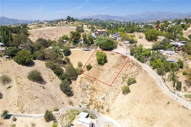 4000 Rising Drive, Los Angeles