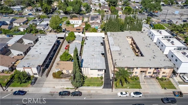 15919 Vanowen Street photo 5