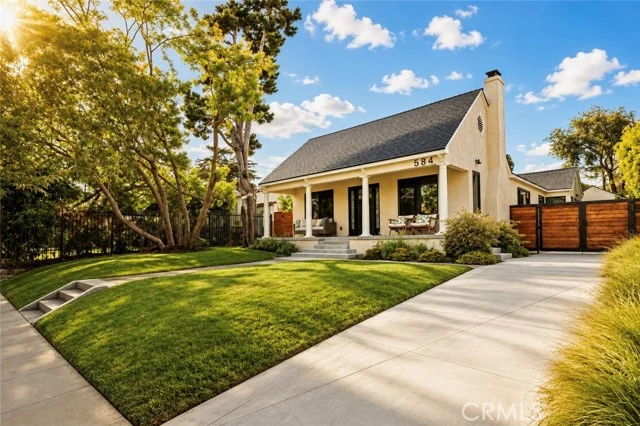 584 N Plymouth, Los Angeles