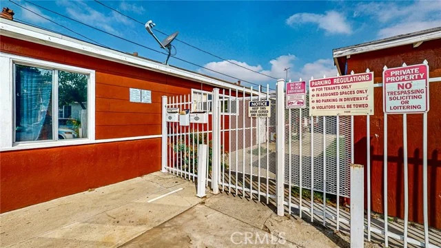 1715 E 65th Street photo 5