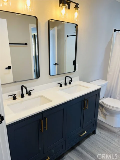 1054 W 23rd Street photo 5