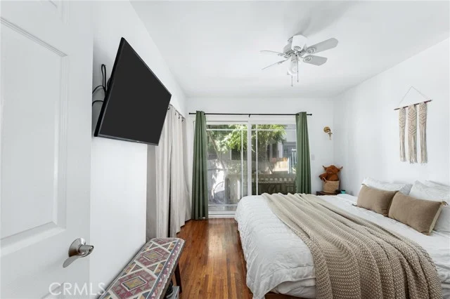 240 Hampton Drive photo 3