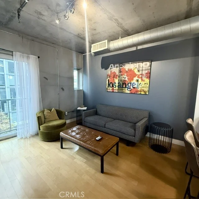 645 W 9th #425 photo 3