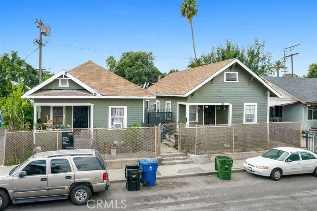 116 ELLITA Place photo 3