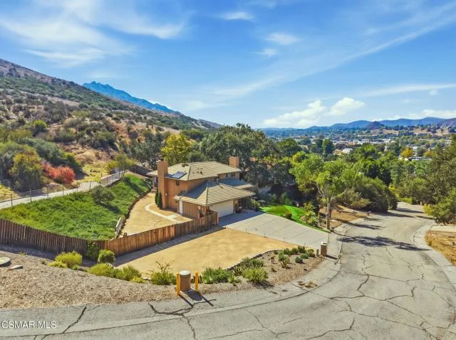 4915 Vejar Drive photo 4