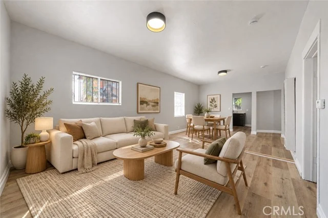3412 Garnet photo 4