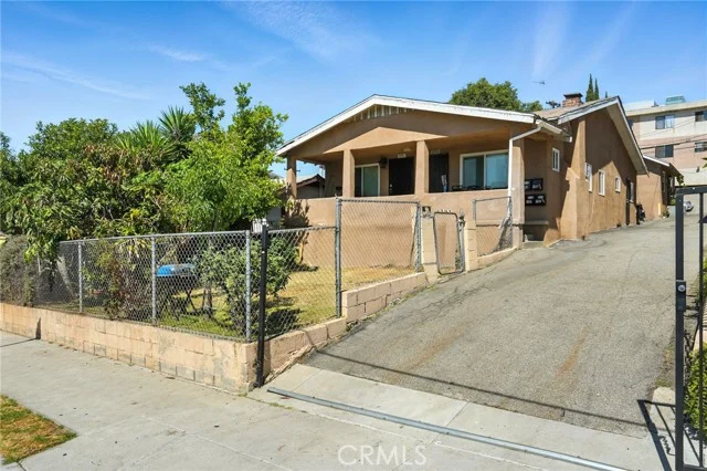1153 Cornwell Street photo 2