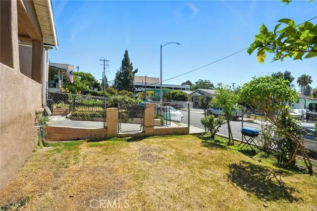 1153 Cornwell Street photo 4
