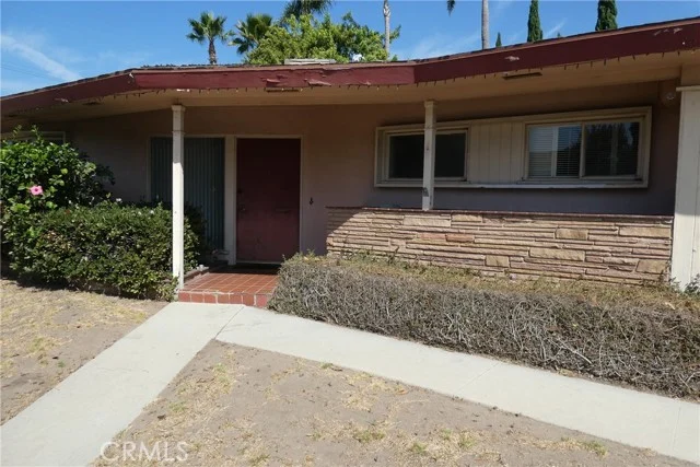 7927 Kentwood Avenue photo 4