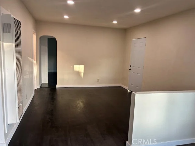2412 Gale Avenue photo 5