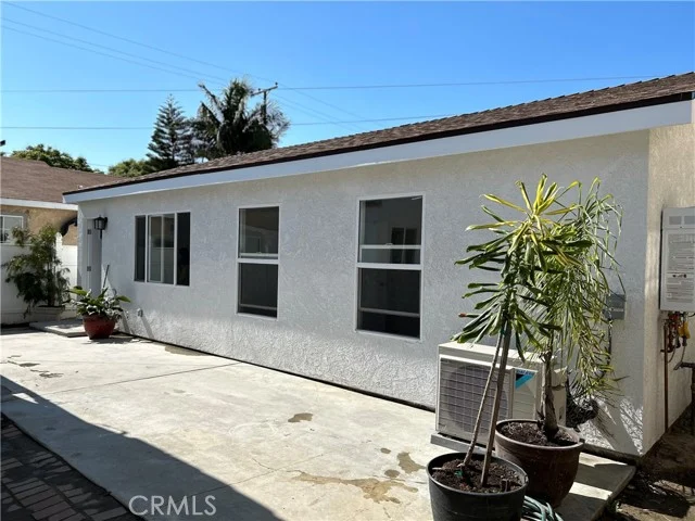 2033 W Burnett Street photo 3
