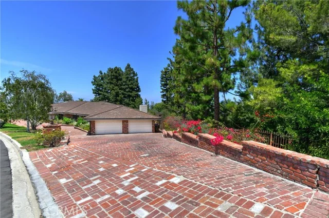 16172 Royal Oak Road photo 3
