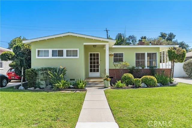 5820 E Pavo photo 3