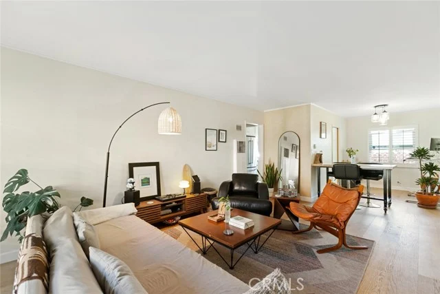 1023 E 1st Street #19 photo 5