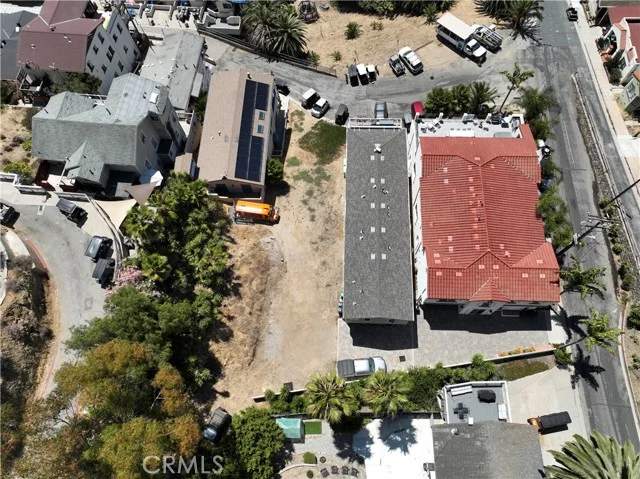 151 Olive St. photo 4