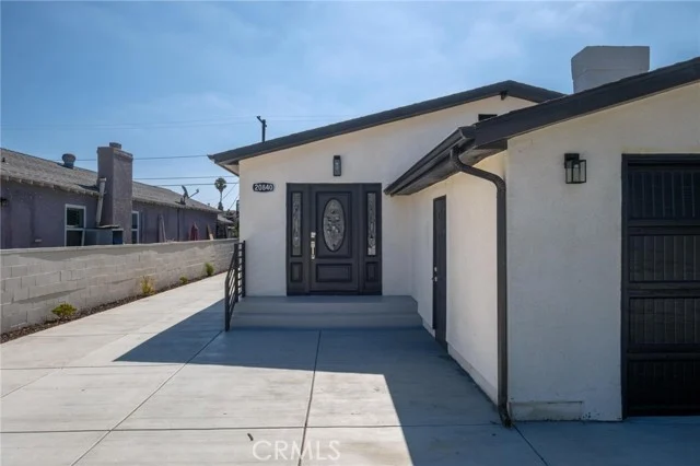 20840 Denker Avenue photo 4
