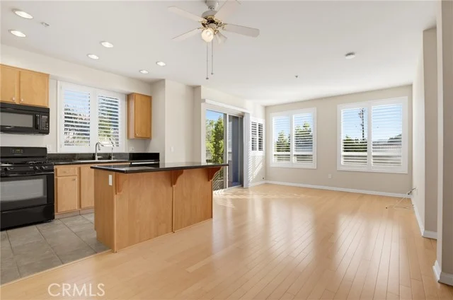 2742 Cabrillo Avenue #212, Torrance